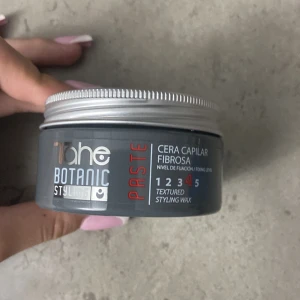 Hårvax  - Hårvax från märket Tahe. Aldrig använt. Pris kan som vanligt diskuteras 