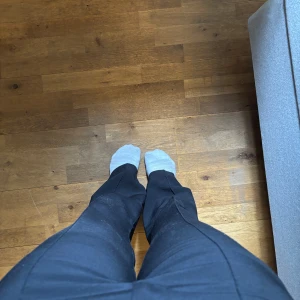 kostymbyxor! - Säljes eftersom de inte kommer till användning! Bekväma och snygga, i gott skick! Fler bilder kan skickas vid behov😁