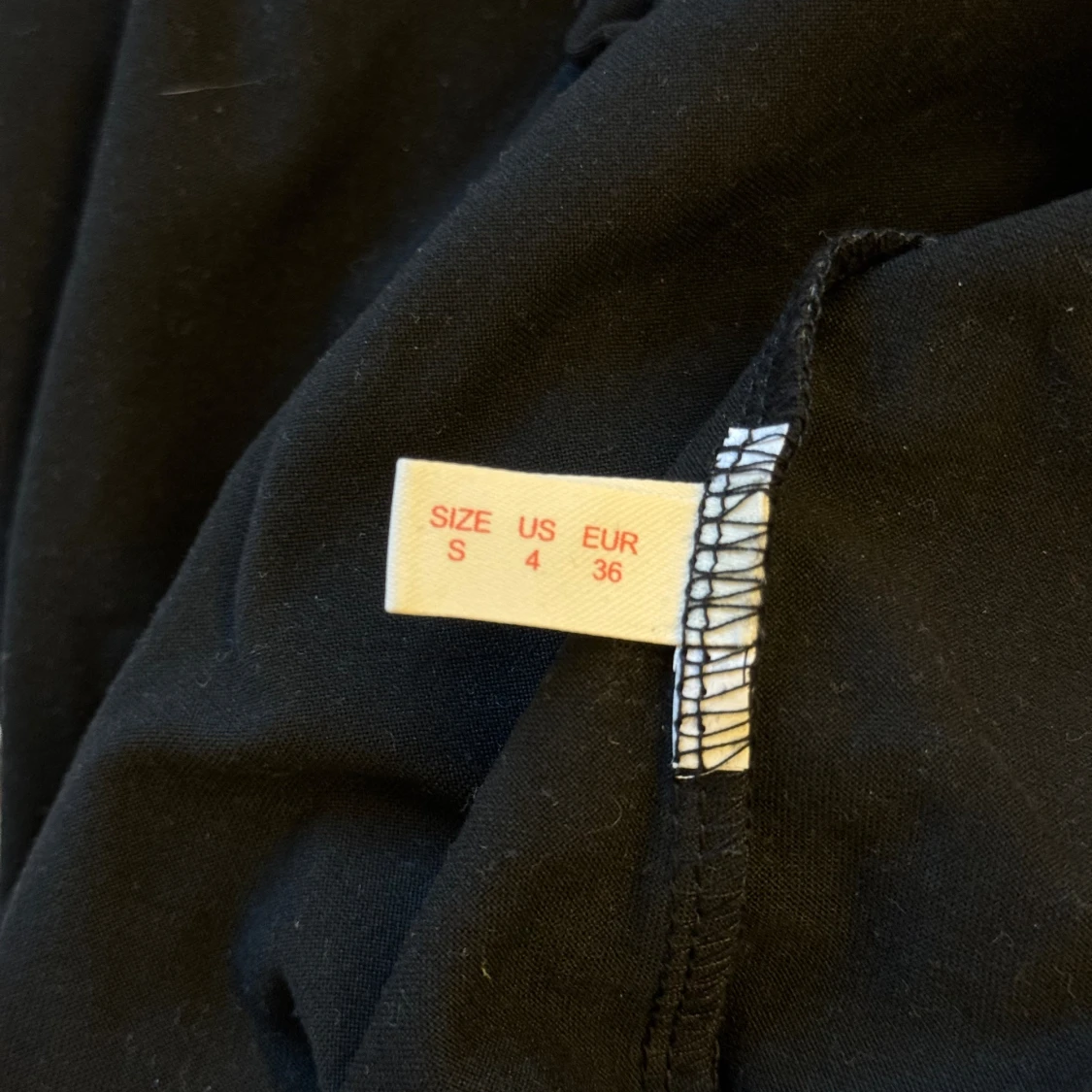 Graphic lace top - 91