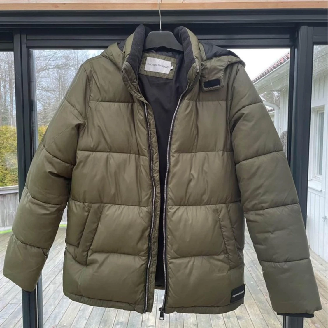 Calvin Klein jacka stl 16 år