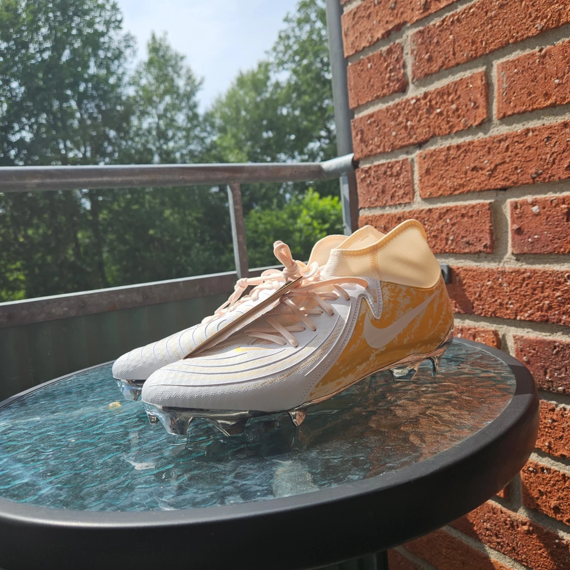 The Golden Trace - 90