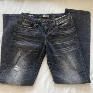 Lågmidjade boot cut, LTB jeans  - Säljer mina lågmidjade LTB jeans då de inte kommer till användning💕 Använda fåtal gånger🙂