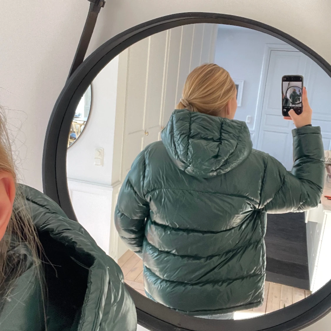 Mörkgrön dunjacka!!  - 90