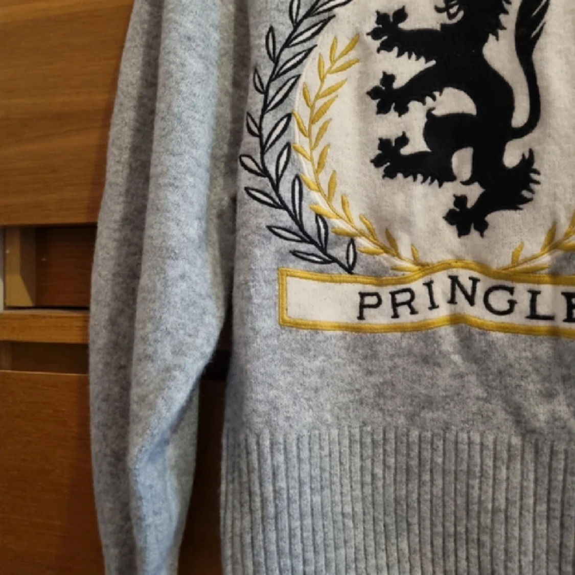 Stickade tröja från hm x pringle - 90