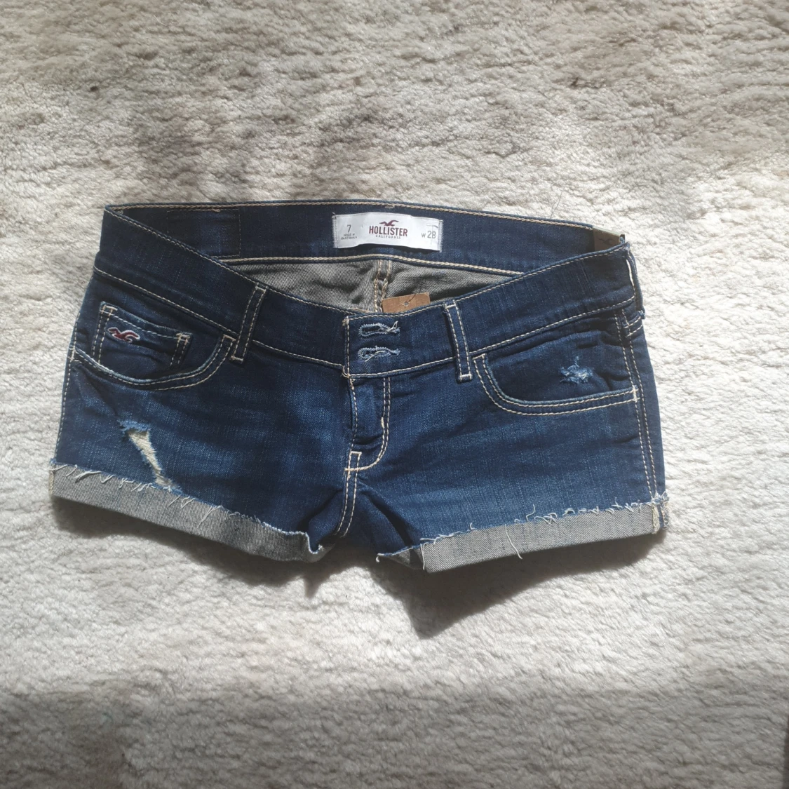 Low rise hollister shorts