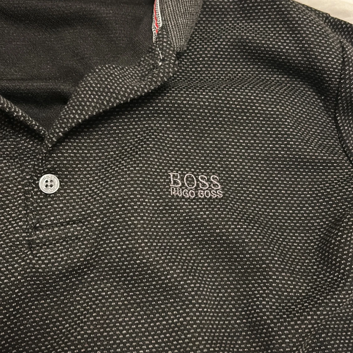 Svart Hugo boss pike  - 91