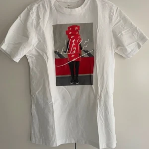 Nike T-shirt - Storlek S Bra skick 