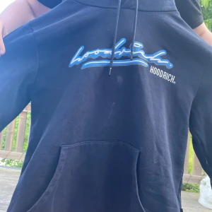 Hoodrich tröja  - Till salu 