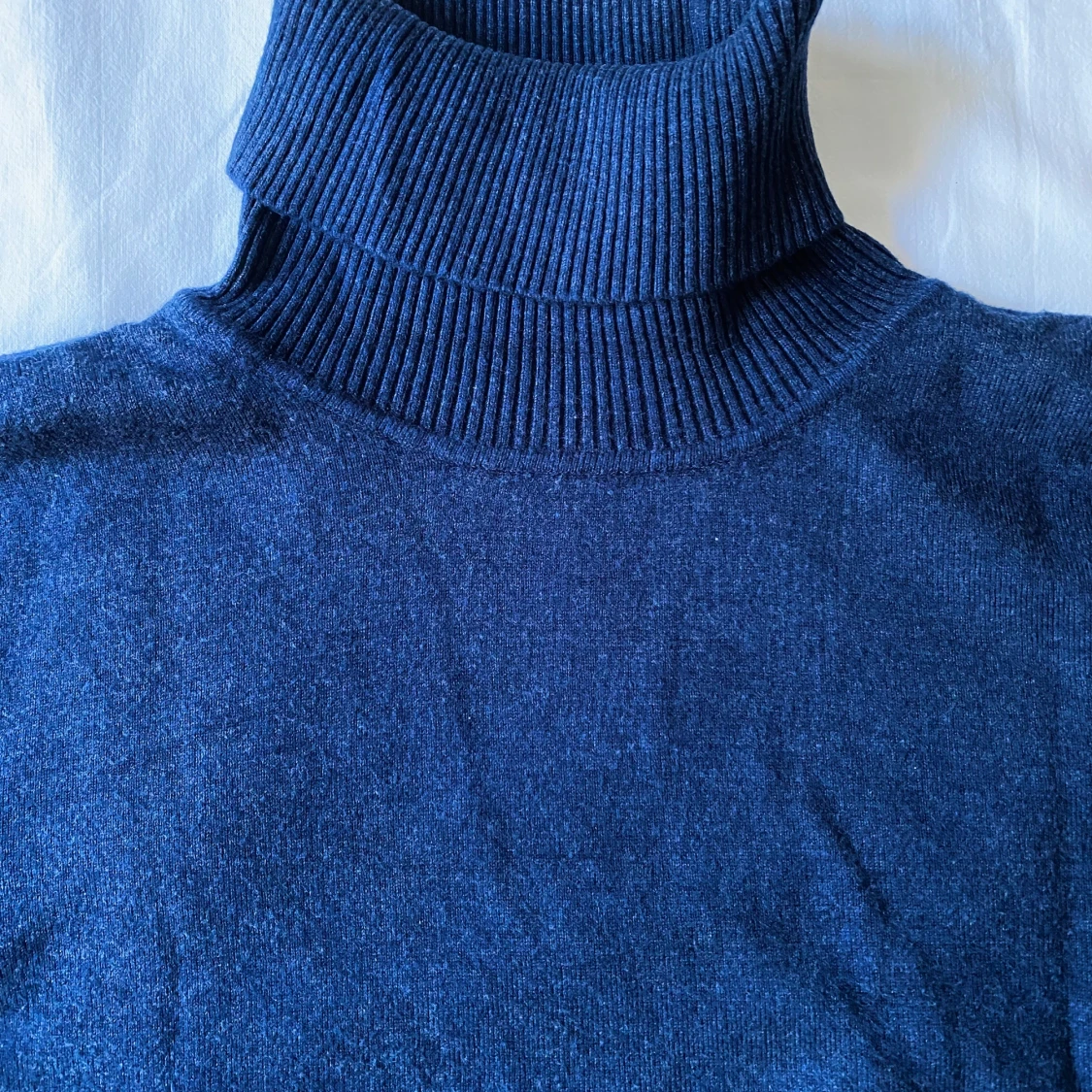 Marinblå turtleneck - 90