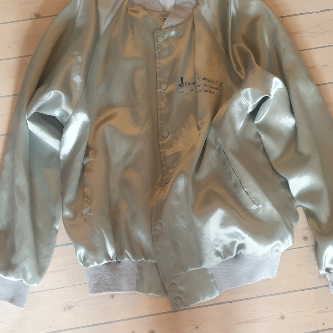 Baseball jacka i silver