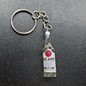 Bacardi nyckelring  - Handgjord nyckelring  