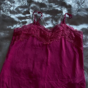 Linne - Rosa fint linne FINNS I STORLEK XS-XL