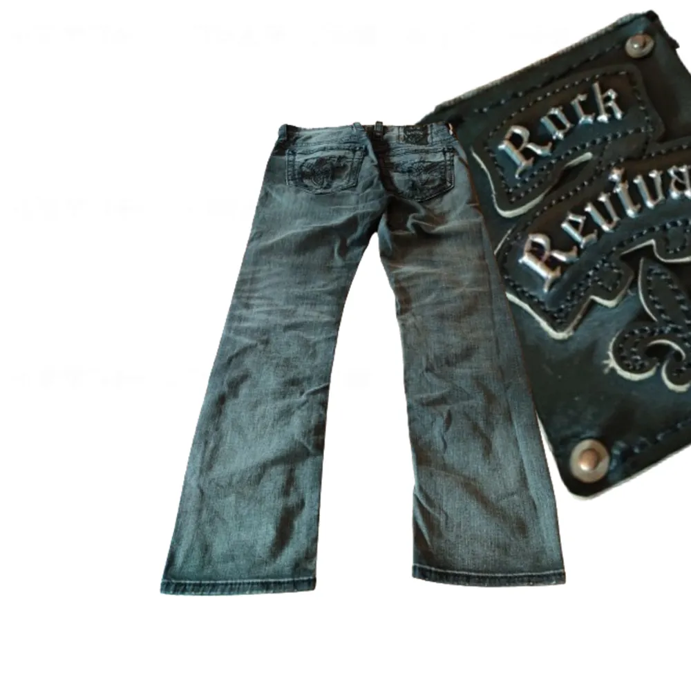 super feta rock revival jeans med sköna rips 🤑🔥. Jeans & Byxor.