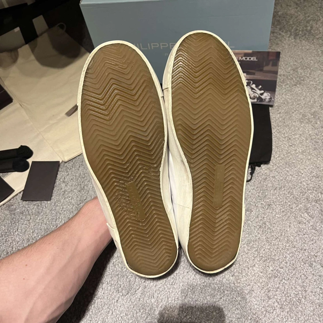 Philippe model  - 91