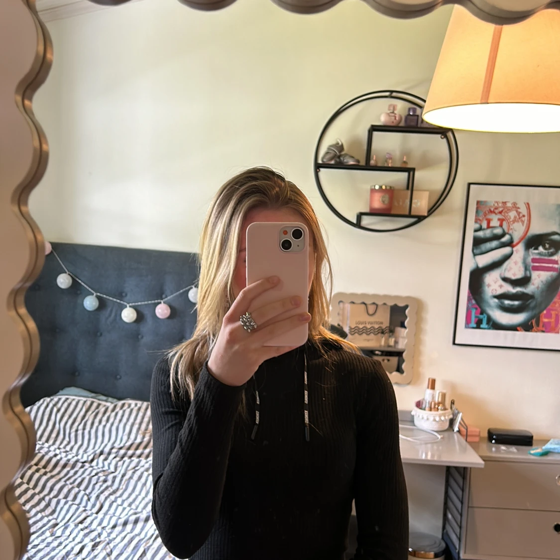 Tunn hoodie från stronger - 90