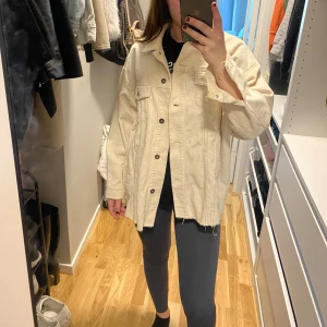 Jacka - Manchester jacka från zara