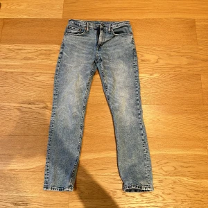 Levis 511 jeans  - Ett par blåa 511 Levis Jens i storlek w31 L32. Inge hål eller fläckar eller liknande.