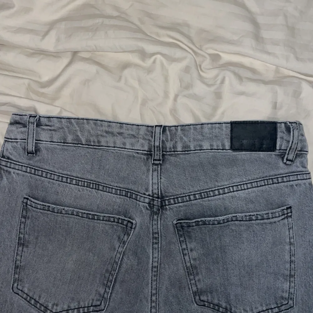 Köpt från Gina och hyfsat använd kan dock inte ha de längre på grund av storleken.. Jeans & Byxor.