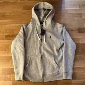 Polo Ralph lauren  - Polo Ralph lauren zip up, st S helt ny skick 10/10!
