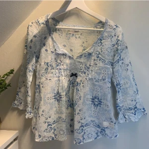 Odd Molly tröja  - Säljer denna jätte fina odd Molly blus som är perfekt nu till sommaren! 💕