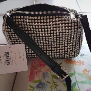 Carin Wester  - Anv 2 gånger.Har ej tags kvar 599. Super snygg väska