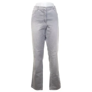 Gråa jeans - Jätte sköna gråa jeans från brax feel good.