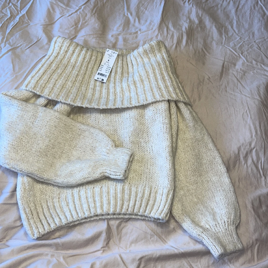 Stickad tröja från Ginatricot - 90