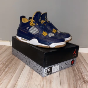 Jordan 4 retro - Hej!! Säljer mina Jordan 4or som jag köpte av min polare och nu inte används så de är sugna på o hitta en ny ägare. Man får självklart med lådan.