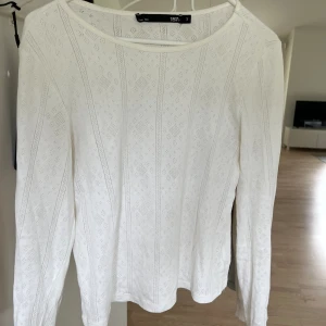 Topp  - Så söt topp från lager157. Använd en gång! Nypris 150kr❣️Storlek S. 