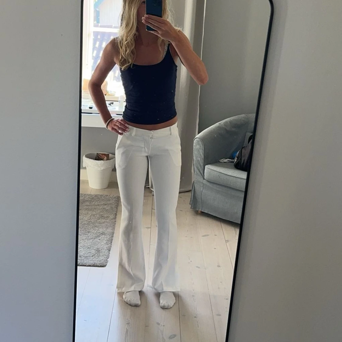 Lågmidjade vita kostymbyxor - 91