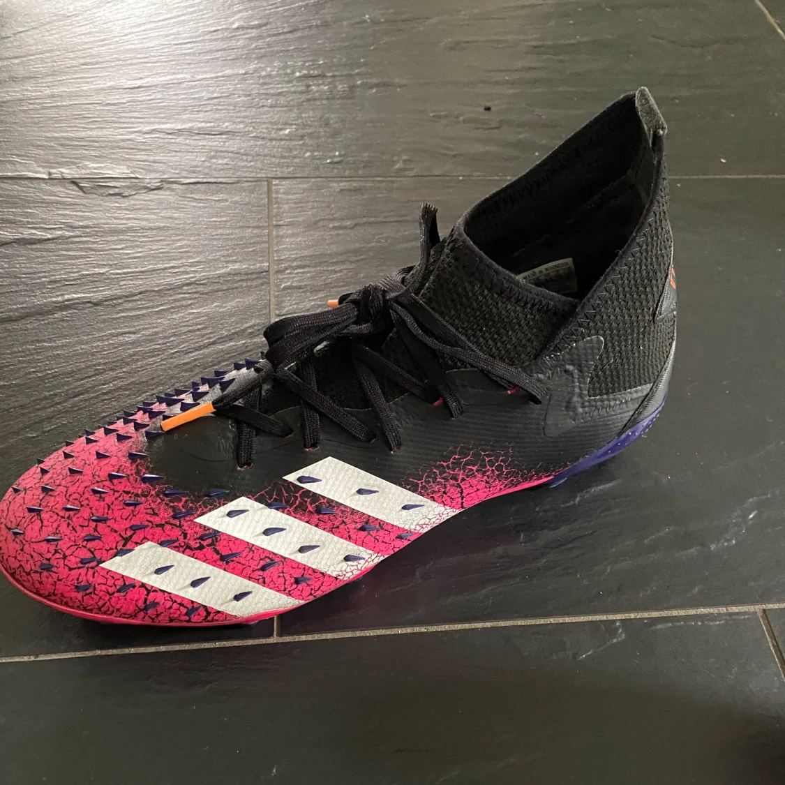 Adidas predator Demonskin