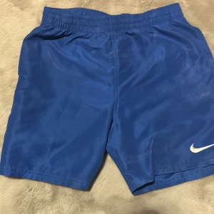 Badbyxor Nike - Som ny använd 1 gång