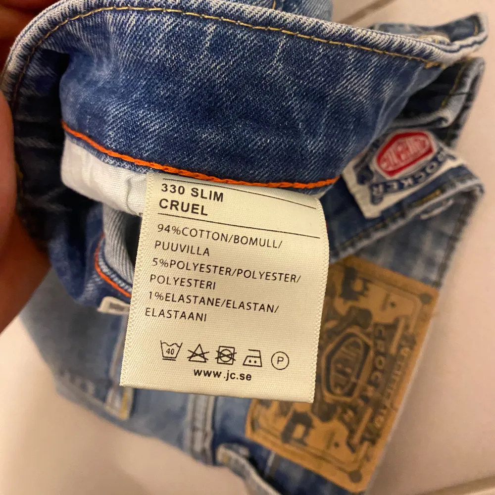 ❗️UTFÖRSÄLJNING❗️Crocker Jeans | Skick: 8/10 - Storlek: 29/32 - Modell: 330 (Slim fit) - Nypris: 1,000 - Vårt pris: 99 . Jeans & Byxor.