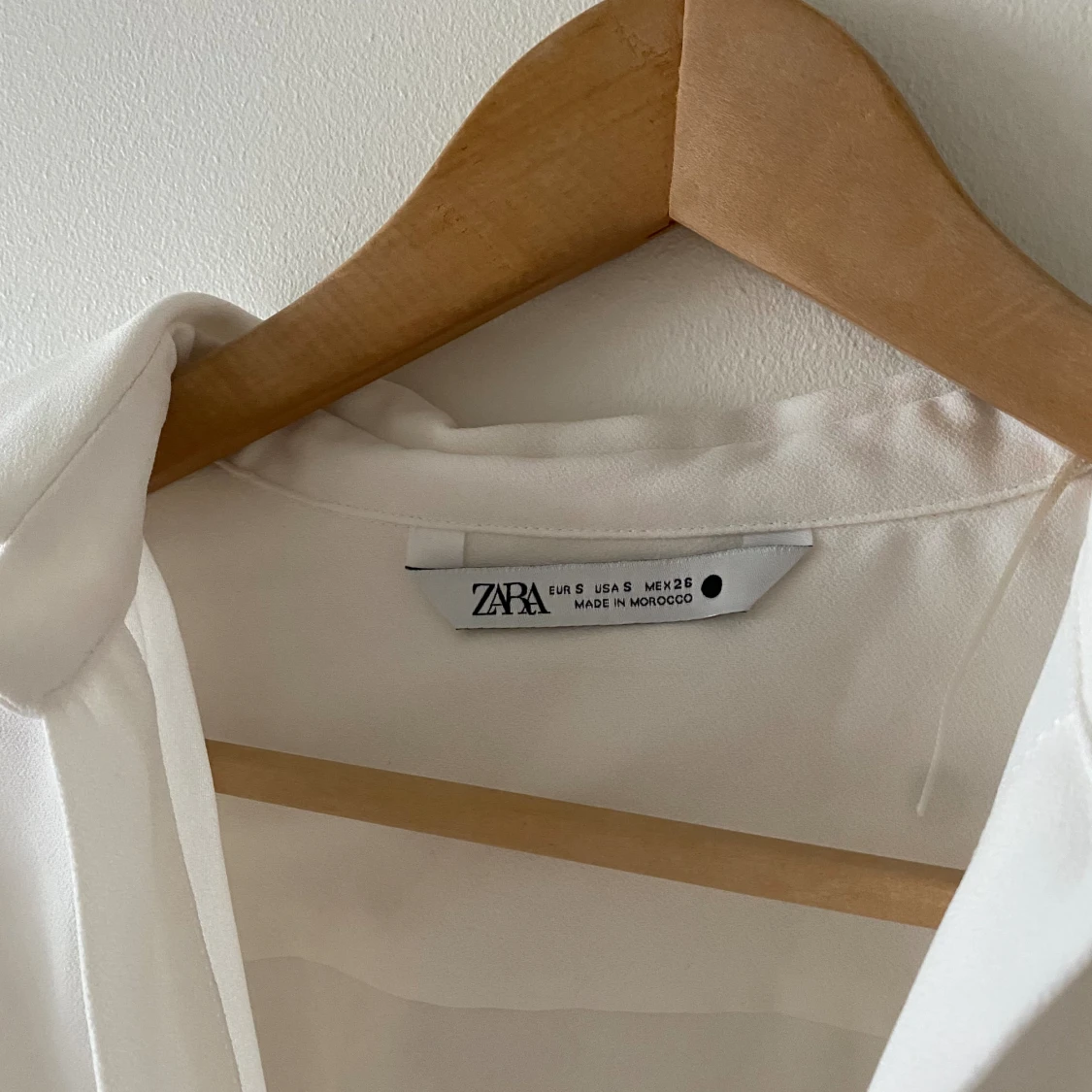 Vit blus/skjorta - 91