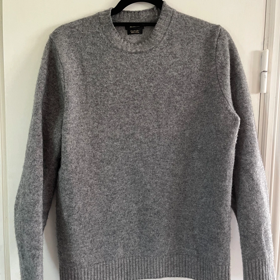 Massimo dutti stickad tröja