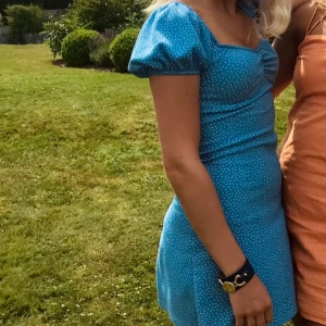 Sommarklänning  - Supersöt sommarklänning från Stradivarius