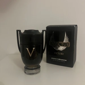 Invictus victory  - Samples!  Paco Rabanne Invictus Victory🌶️🍦🍨                                                              2ml / 35kr    5ml / 75kr    10ml / 150kr