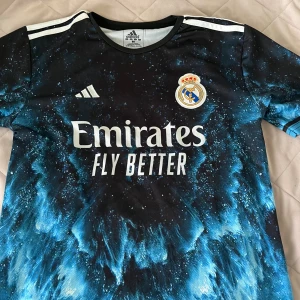 Real madrid - Aldrig använd, inte äkta 
