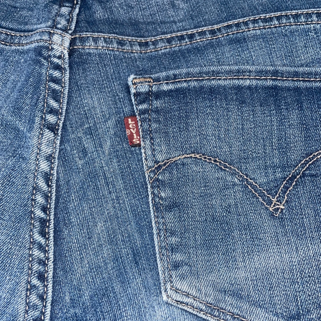 Lågmidjade levi’s bootcut jeans - 92