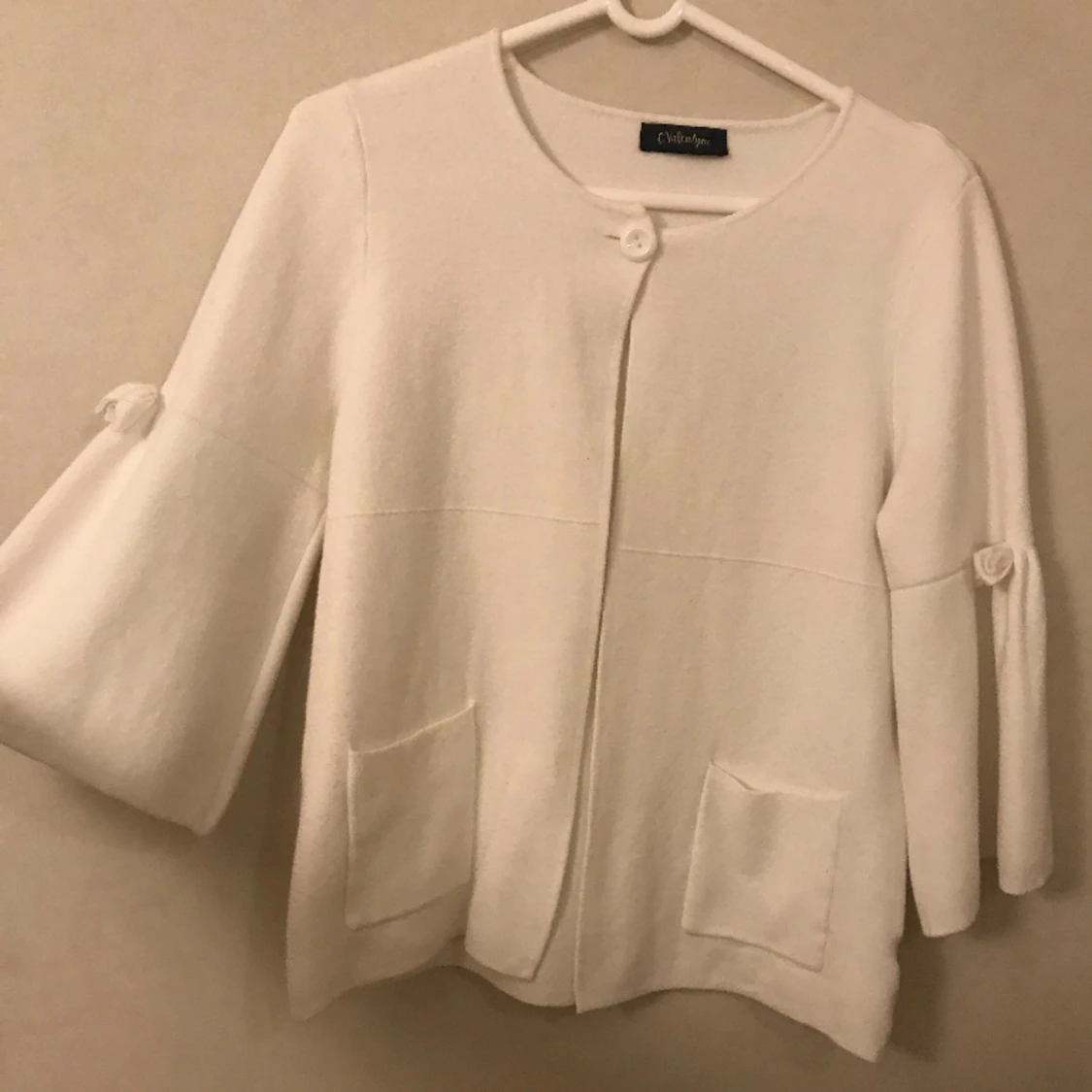 Trekvartsärmad kofta - 90