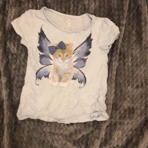 T- shirt  - Blå tröja med katt på