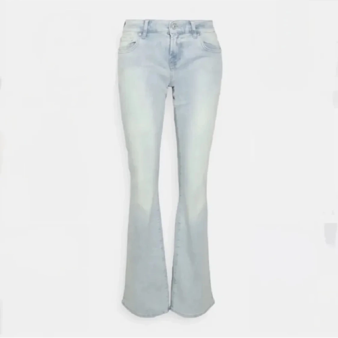 ljusblå ltb jeans💘