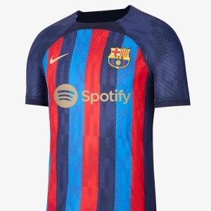 Barcelona 2022/2023 tröja - Original köpt i Spanien. Alla tags och lappar finns kvar. Aldrig använd. Pedri #8 på ryggen. Skriv för fler bilder eller frågor.  Barn storlek L. Ge erbjudande.
