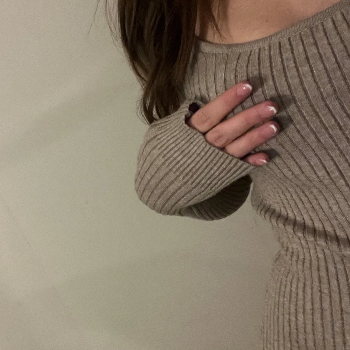 Ribbad klänning - 91