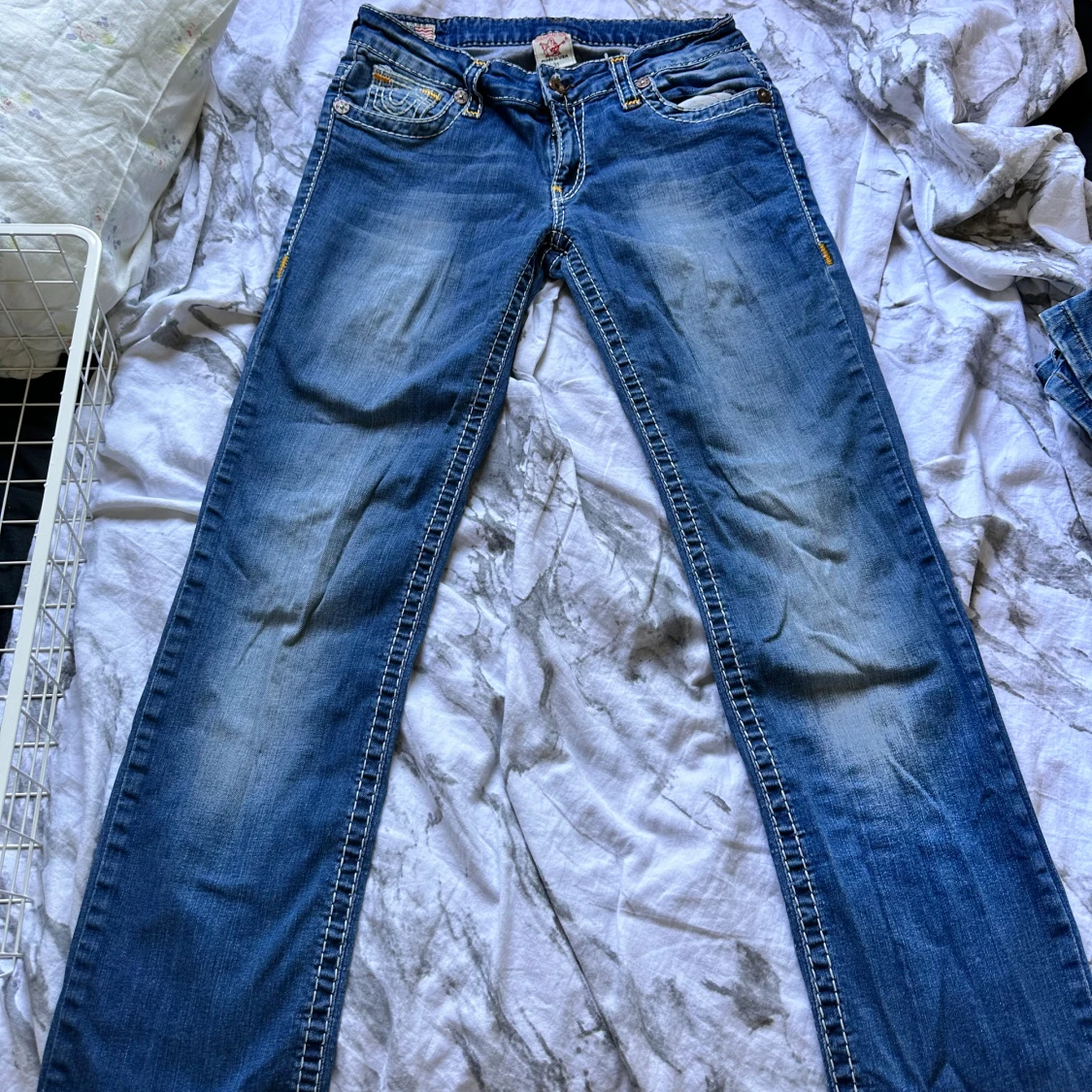 Snygga lågmidjade jeans