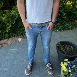 Jacob Cohens Jeans - Storlek W30. Nypris 5200kr.