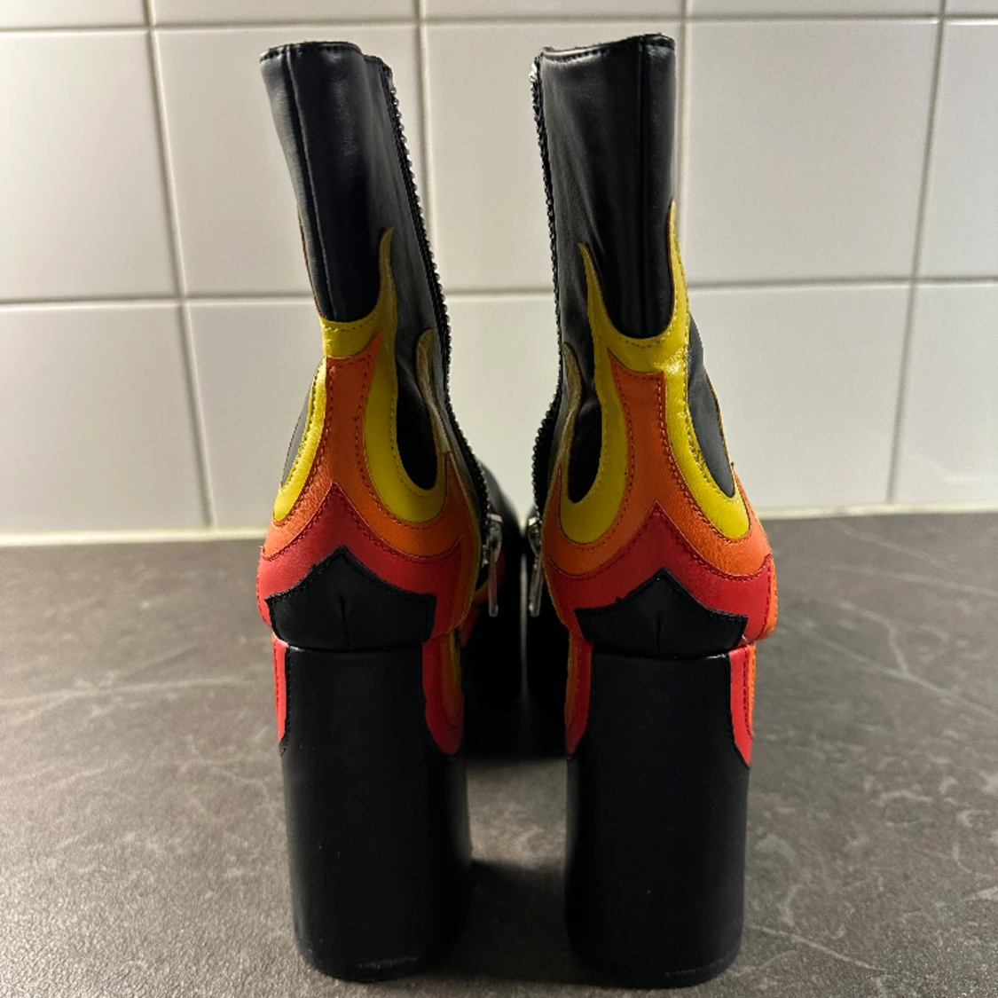 Current mode plattform boots - 91