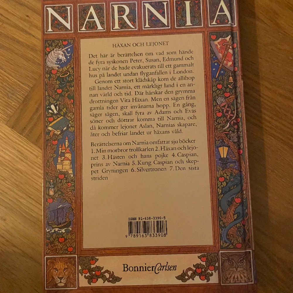 Narnia Häxan och lejonet C.S. Lewis inbunden edition från 2003. Superfint skick.. Övrigt.