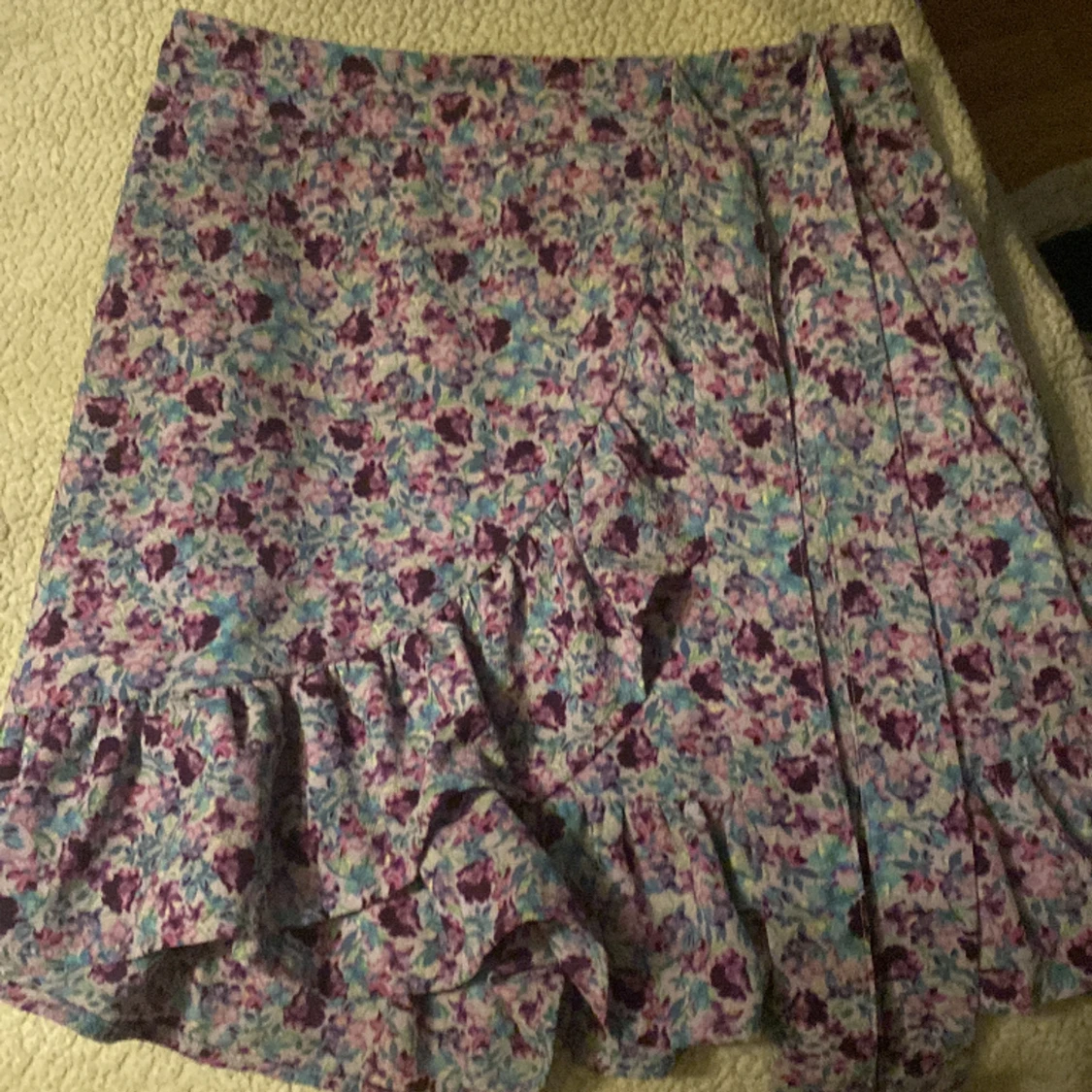 volang kjol med knut💕