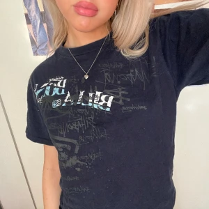 billabong t-shirt  - M men mer som en S 🎀 jättebra skick